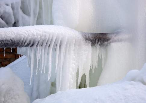 Замёрзли даже трубы